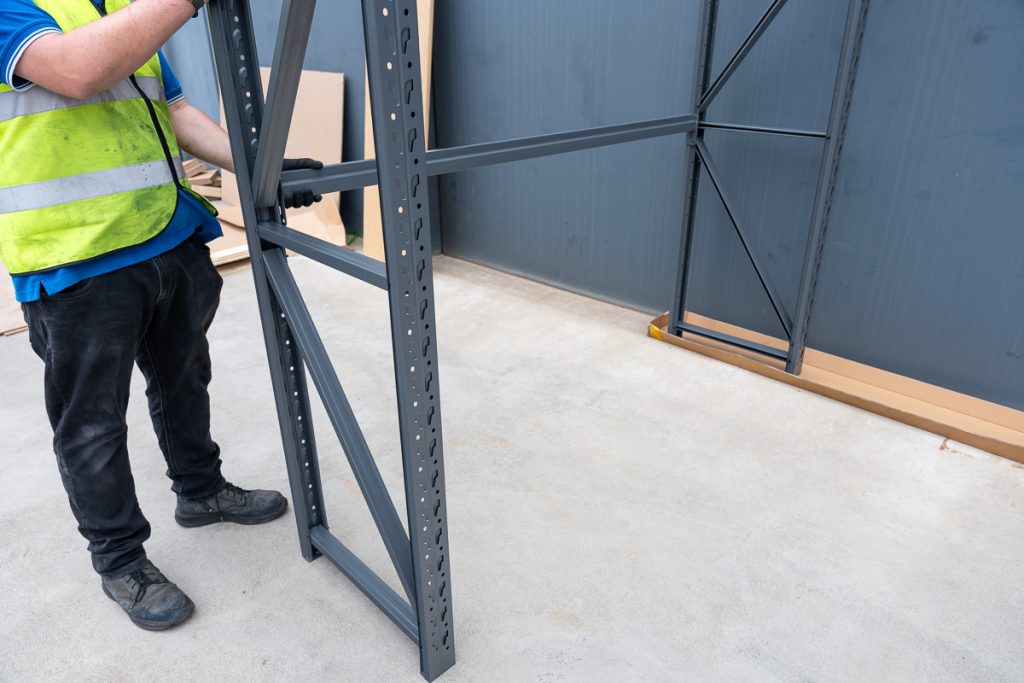 Uniting the Frames - Connecting the other upright